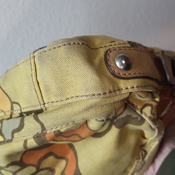 Fossil Canvas Floral Crossover Bag - Picture 10 of 14